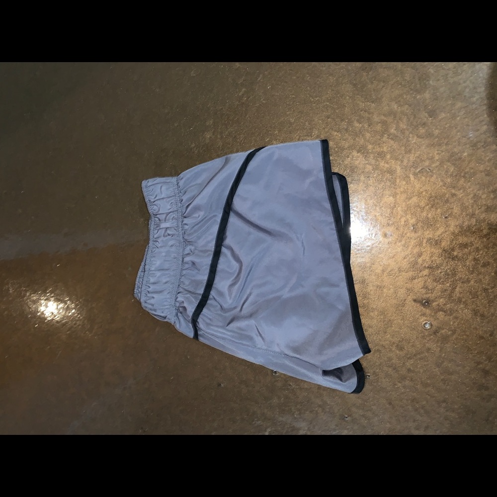 shorts - Picture 2 of 2